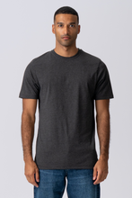 Charger l&#39;image dans la galerie, T-shirt de base biologique - gris foncé
