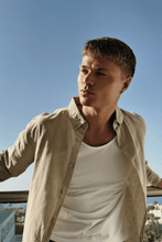Carica l'immagine nel visualizzatore di Gallery, Linen Shirt - Sand
