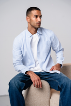 Charger l'image dans la galerie, The Original Performance Oxford Shirt - Light Blue/White
