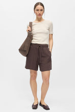 Load image into Gallery viewer, Sanne Wide Shorts - Seal Brown
