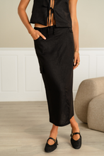 Load image into Gallery viewer, Linen Skirt - Black
