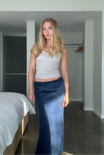 Charger l'image dans la galerie, Capri Skirt - Navy blue
