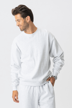 Afbeelding in Gallery-weergave laden, Original Sweatshirt - Light Grey
