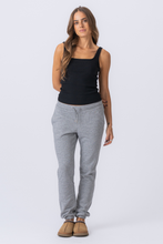 Afbeelding in Gallery-weergave laden, Chloe Short Square Top - Black
