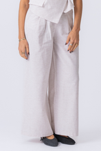 Afbeelding in Gallery-weergave laden, Melissa Wide Pants - Light Grey
