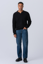 Cargar imagen en el visor de la galería, Samuel Polo Knit - Black
