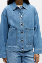 Load image into Gallery viewer, Rosie Overshirt - Light Blue Denim
