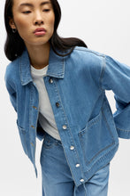Load image into Gallery viewer, Rosie Overshirt - Light Blue Denim
