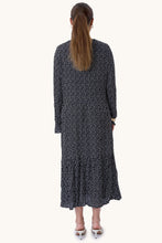 Load image into Gallery viewer, Anna long-sleeved dress - Black
