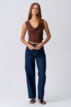 Cargar imagen en el visor de la galería, Elisa Waterfall Top - Brown
