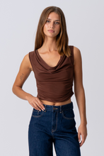 Cargar imagen en el visor de la galería, Elisa Waterfall Top - Brown
