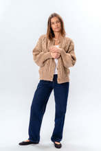 Load image into Gallery viewer, Botton Knit - Beige
