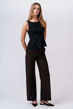 Cargar imagen en el visor de la galería, Rosalie Wide Pants - Brown
