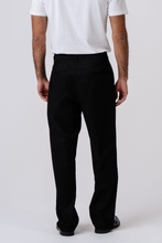Load image into Gallery viewer, Straight Cotton Chino - Black
