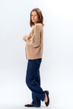 Load image into Gallery viewer, Botton Knit - Beige
