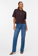 Carregar imagem no visualizador da galeria, Gold 2/4 Poloneck Pullover - Chocolate Torte
