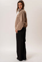 Load image into Gallery viewer, Ines Short Jacket - Camel

