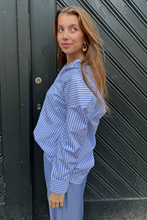 Charger l'image dans la galerie, Celeste Striped Shirt - Light Blue
