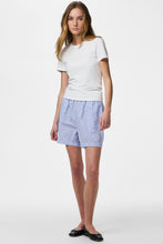 Carica l'immagine nel visualizzatore di Gallery, Olly High-Waisted Shorts - Hydrangea Stripes-Bright White
