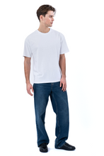 Cargar imagen en el visor de la galería, Boxy T-shirt - White
