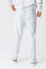 Carica l'immagine nel visualizzatore di Gallery, Original Sweatpants - Light Grey
