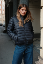 Load image into Gallery viewer, Light Puffer Jacket - Navy

