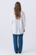 Carregar imagem no visualizador da galeria, Camisa de tamanho grande - Branco

