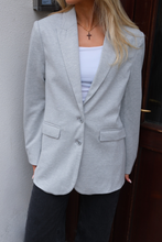 Afbeelding in Gallery-weergave laden, Performance Blazer - Light Grey
