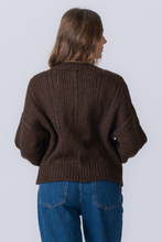 Charger l'image dans la galerie, Botton Knit - Brown
