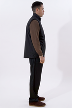 Load image into Gallery viewer, Felix Vest - Black
