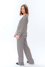 Carica l'immagine nel visualizzatore di Gallery, Stripped Pants - Black
