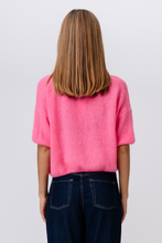 Carregar imagem no visualizador da galeria, Mary Short Sleeved Knit - Baby Pink
