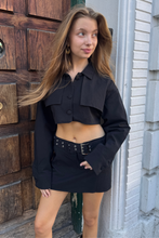 Carregar imagem no visualizador da galeria, Bellanca Crop Jacket - Black
