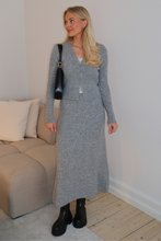 Cargar imagen en el visor de la galería, Nova Knit Skirt - Grey
