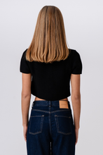 Carregar imagem no visualizador da galeria, Grace Shirt - Black
