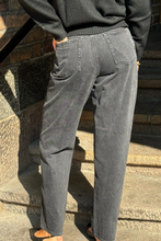 Load image into Gallery viewer, The Original Performance Loose Jeans - Washed Black Denim
