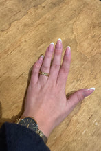 Cargar imagen en el visor de la galería, Woven Steel Open Ring - Silver

