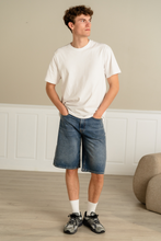 Carica l'immagine nel visualizzatore di Gallery, Denim Shorts Loose - Blue
