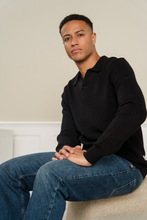 Cargar imagen en el visor de la galería, Samuel Polo Knit - Black
