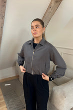 Charger l'image dans la galerie, Kylie Short Jacket - Grey
