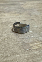 Charger l&#39;image dans la galerie, Classic C Shaped Open Ring - Silver
