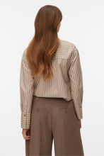 Load image into Gallery viewer, Islunn Bow Shirt -  Silver Mink Snow White

