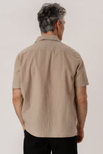 Afbeelding in Gallery-weergave laden, August Shirt - Sand
