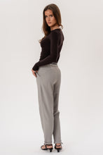 Carica l'immagine nel visualizzatore di Gallery, Josephine Pants - Grey
