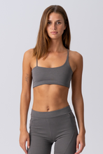 Charger l&#39;image dans la galerie, Alisa Mini Top - Grey
