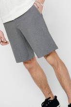 Cargar imagen en el visor de la galería, Marcos pantalones cortos - gris claro
