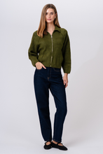 Cargar imagen en el visor de la galería, Selma Knit Zipper - Khaki
