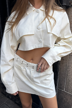Carregar imagem no visualizador da galeria, Bellanca Crop Jacket - Ecru
