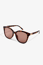 Load image into Gallery viewer, Elena Sunglasses - Leopard
