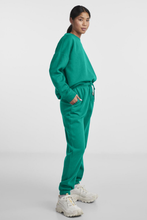Load image into Gallery viewer, Chilli Sweatpants - Parakeet
